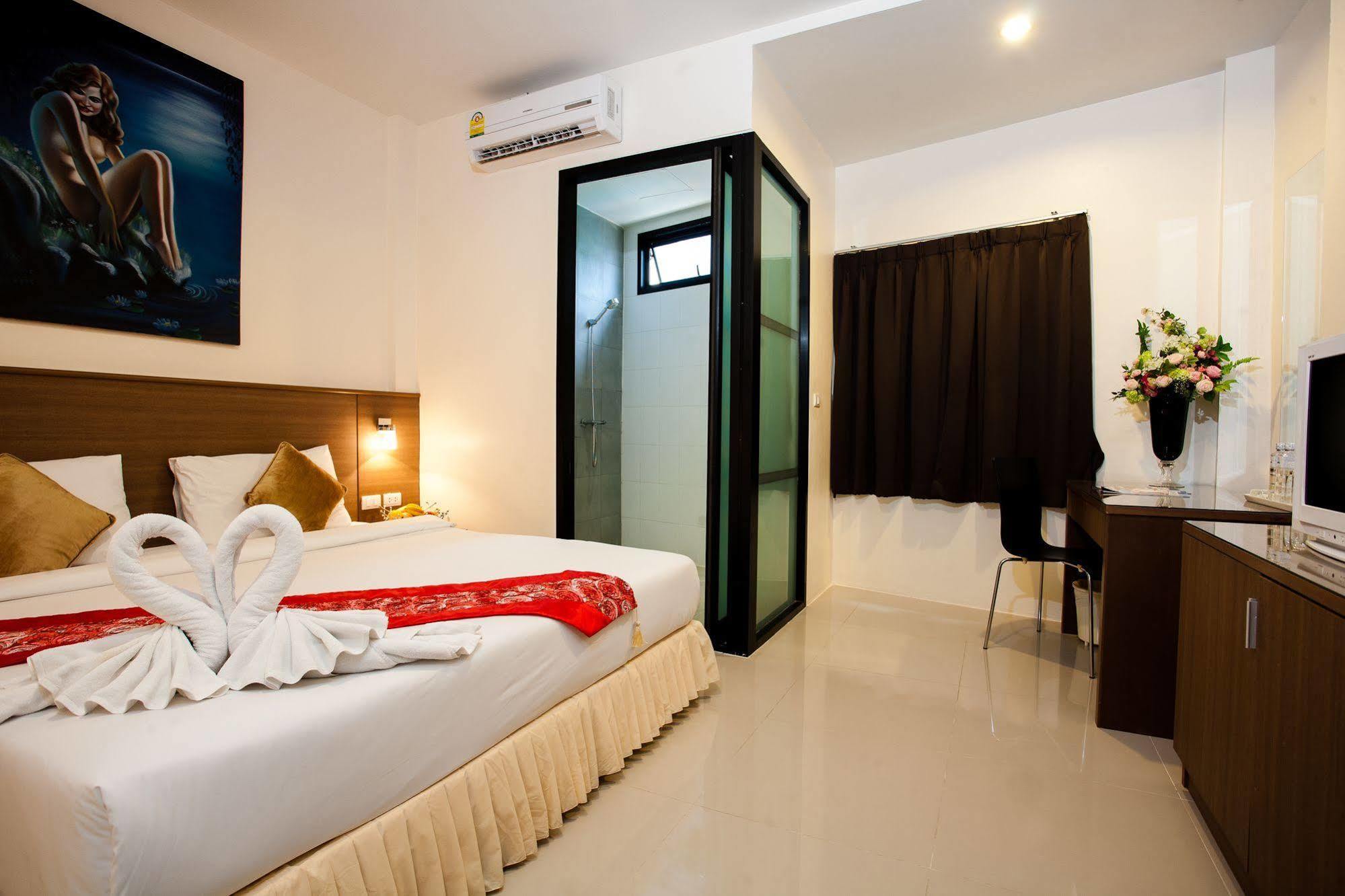 The Wave Hotel Patong Sha Phuket Luaran gambar